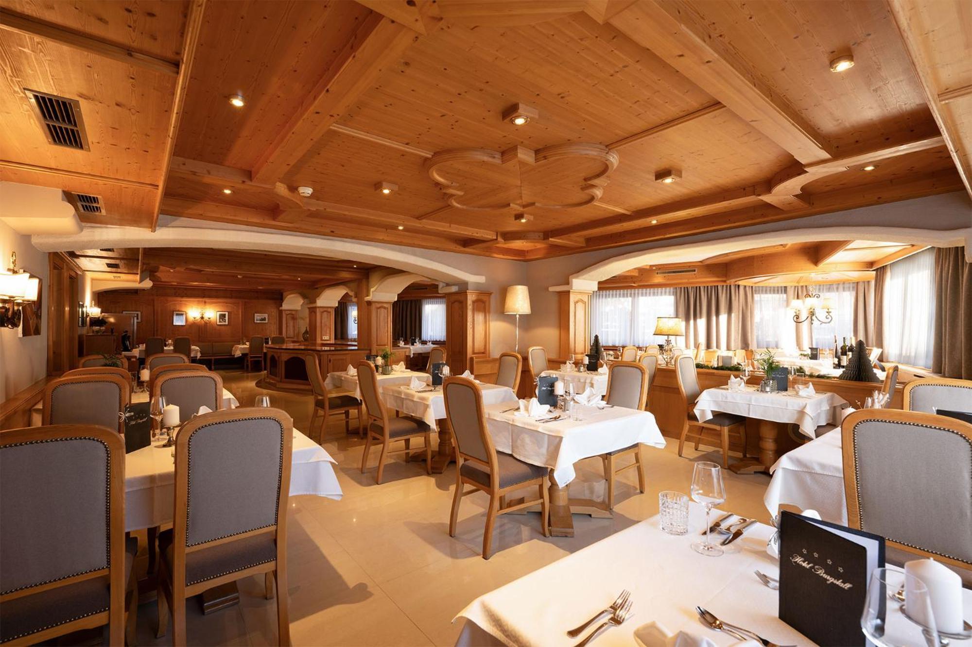 Burgstall Hotel 4*